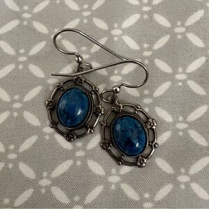 Blue drop floral earrings